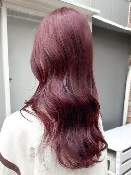 ラレイ ハラジュク(Lalei harajuku) 【白石】ブリーチなし赤髪ワインレッド暖色艶カラーロング原宿