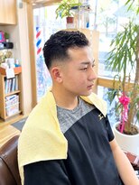 ヘアーサロン新華&nbsp;フェードでさっぱりと！学生でも大人メンズでも！