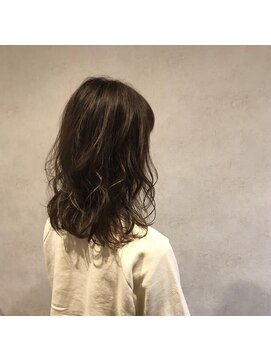 ライフ ウィズ ヘア(LIFE with HAIR) OTONA揺れセミディ