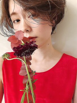 シアアオヤマ 表参道青山(SHEA aoyama) 【前坂 美来乃】アッシュブラウンハイライトshort【表参道】