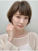 抜け感ショートボブ大人可愛いハイライトカラー20代30代40代