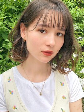 クーエフー(coo et fuu) 20代30代“オリーブベージュ”で透明感たっぷりボブ