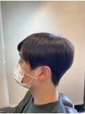 耳だしスッキリのリクルートヘア◎学生、ビジネスマン◎