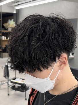 オーバルバイアピッシュ(OVARL by apish) 縦落ちパーマ@ruka___apish/ウザバング/波巻き/こなれヘア