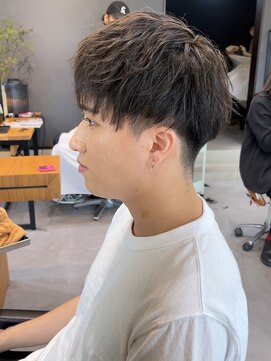 シェルハ(SHELHA) 刈り上げマッシュ