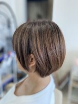 ヘアメイク ミラー(Hair Make MIRROR) 伸ばしかけショートボブ