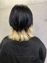 ザ ドット(THE DOT)&nbsp;抜きっぱなしブリーチ　ウルフカット　インナーカラー