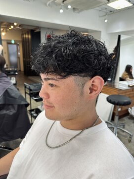 ミラバイグリーン(Mira by green) 【KAEDE】スペインカール×波巻きスパイラル 無造作束感パーマ