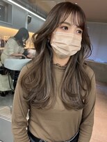 サイン 渋谷(SIGN)&nbsp;インナーカラーレイヤーカットイヤリングカラーミディアムヘア