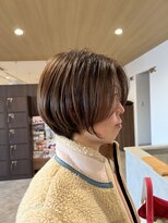 ビスポーク(BESPOKE)&nbsp;20代30代40代小顔ハンサムショート