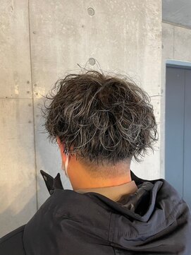 レニーバイエース(LANY by ACE) 【LANY横浜】シルバーメッシュ×ツーブロック