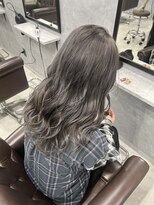 グラッジ 池袋(GLADGE)&nbsp;グレー グレージュ シルバー ブリーチカラー