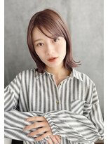 リゾートサロンM 新宿東口(Resortsalon M by valore) Resortsalon M【新宿東口店】 ミディアム/外ハネ