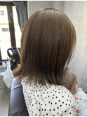 透明感のあるミルクティベージュ/ブリーチなし/ナチュラルな上品