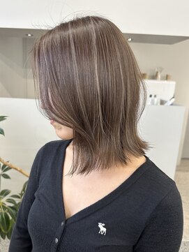 リリット(ReLit) ハイライトカラーグレージュベージュレイヤーカットボブ髪質改善