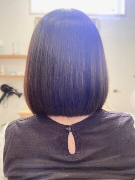 ラネーシェ(la.neche) 手ぐしでまとまるボブ