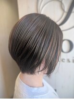 イル(iru)&nbsp;白髪ぼかしハイライト×ショート