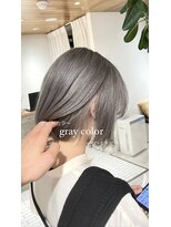 フリーク(FLEEK)&nbsp;グレージュ　ホワイトアッシュ　ブリーチ2回