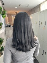 トゥーミー(to mee)&nbsp;スモーキーグレージュ♪【新田】