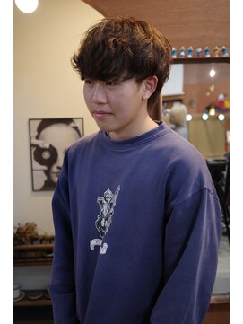 エディ(Edy) メンズパーマニュアンスパーマケアパーマブラウンカラー眉カット