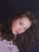 アンアタッシュ(UNE ATTACHE)&nbsp;Floating Beige 透明感×顔周りレイヤー×大人可愛いトレンド