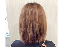 ヘアスペースシャインの雰囲気(ハイライトを入れました)