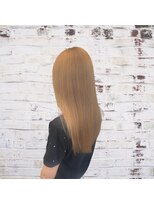ニキータ(NIKITA)&nbsp;【美髪美人♪】透明感抜群のミルクティーベージュ
