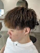 ブルニール 中崎町(BLEUNIR) 縦落ちスパイラル/スパイラルパーマ