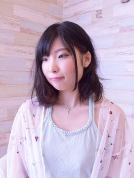 サダル(hair salon Sadal) ふんわりミディアムボブ(インナーカラー)