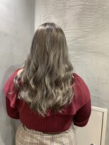 イル(iLu.)&nbsp;グレーベージュ