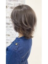 シャルム(Charm)&nbsp;ショートウルフ、グレイジュ