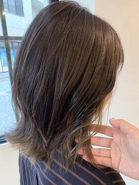 ムーン ティコブラーエ(moon tico brae) 11月(縮毛矯正/ストレート/ミニウルフ/テラコッタ/くすみブルー