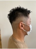 メンズ刈り上げアップバングショート