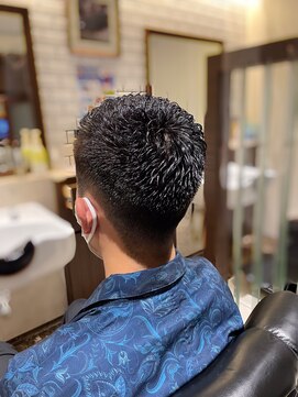 エヌドットバーバー ギンザ(N.BARBER GINZA) フェード/ゆるパン/濡れパン/バーバー