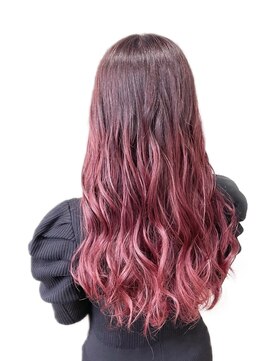 ホワイト 梅田(white) ＊グラデーション＊ルビーピンク