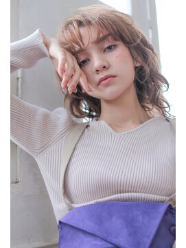 アッシュ 行徳店(Ash) ウルフミディアム