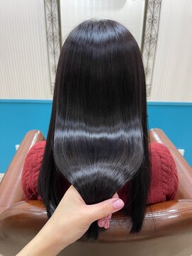 ルーム(Room) うる艶美髪ウルトワトリートメント/インナーカラー