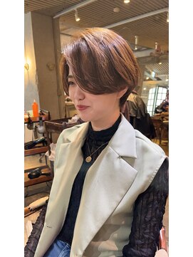 髪質改善と縮毛矯正の専門店 サンティエ(scintiller) 大人綺麗な小顔襟足スッキリショートボブ　30代40代50代