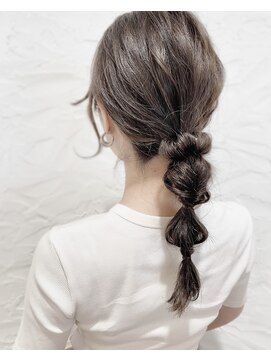 カモン(CAMON) [CAMON. ]#3分ヘアアレンジ#ヘアセット#お呼ばれヘア