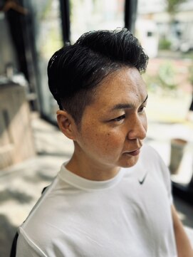 カットインシャンゼ 崇元寺店 ツーブロック