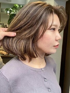 ノラ ウメダ(NORA UMEDA) 【NORA UMEDA 高木】外国人風ミルクティーハイライトカラー