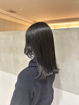 ガリカ(Gallica kinshicho) <haruka>フェイスレイヤーに暗髪でも柔らかく見える地毛風カラー