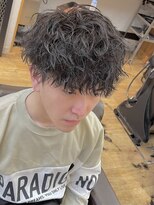 クオンヒール 淀屋橋店(QUON HEAL)&nbsp;スペインカール/スパイキーショート/フェザーパーマ/フェード×