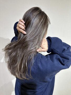 ルー(Luu) グレージュカラーハイライトベージュ神戸/東灘/住吉/御影/岡本
