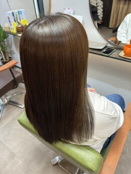 リリアン(Re Lian)の写真/【完全マンツーマン/駐車場完備】まっすぐになりすぎない自然な仕上がりで“うる艶髪”を実現☆