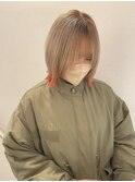 ベージュからオレンジのルーツカラー（ブリーチ１回）