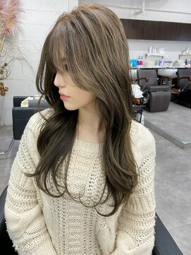 リラ(LILAC) 韓国風レイヤーカット