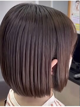 トータルヘアサロンカマダ ミニボブ＋プレミアムカラー