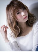 くびれヘアハイライト抜け感ウェーブミディアムv上尾30代40代