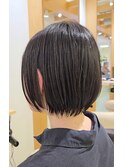 ショートボブ
